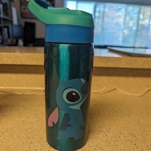 Zak Designs Disney Lilo and Stitch Water Bottle for Travel and At Home, 19 oz Va